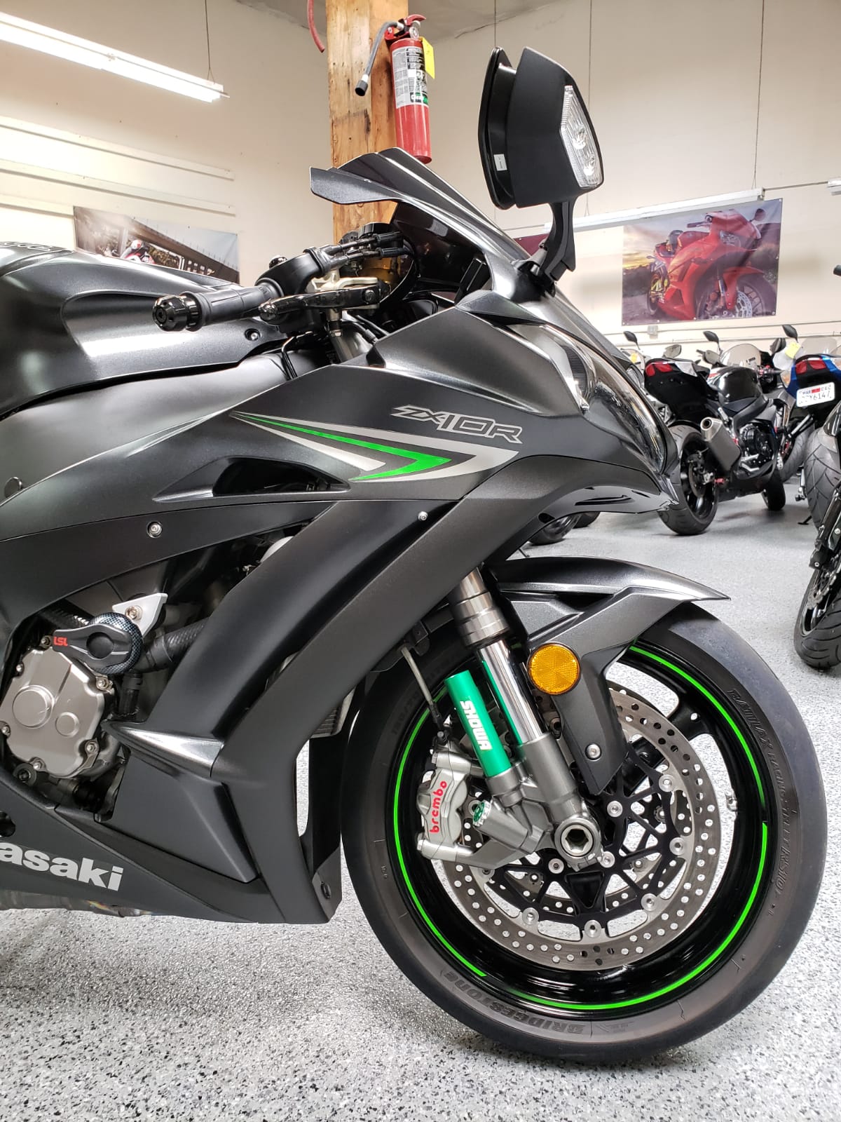 Kawasaki Ninja Zx R Miles Ak Motors