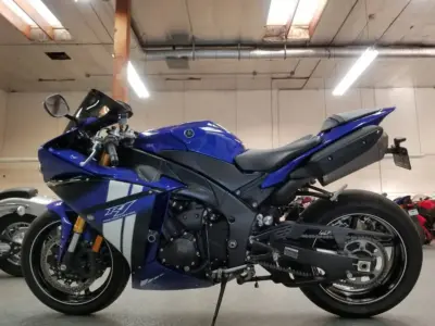 2012 Yamaha R1 Crossplane