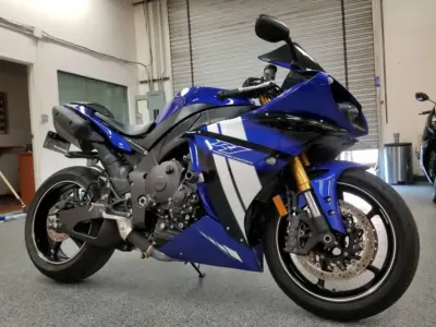 2012 Yamaha R1 Crossplane