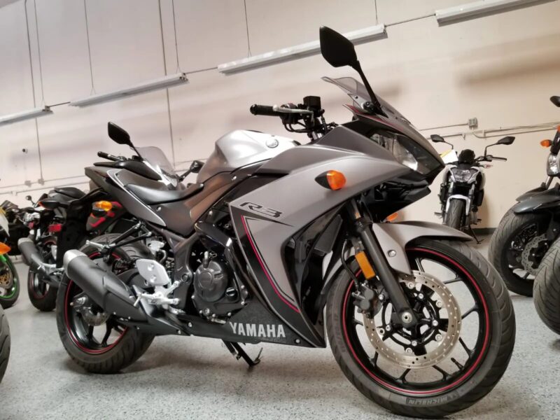 2016 Yamaha R3