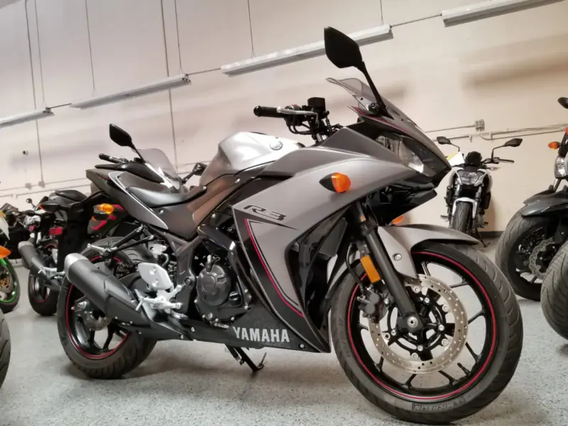 2016 Yamaha R3