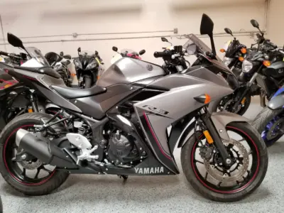2016 Yamaha R3
