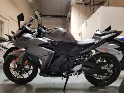 2016 Yamaha R3