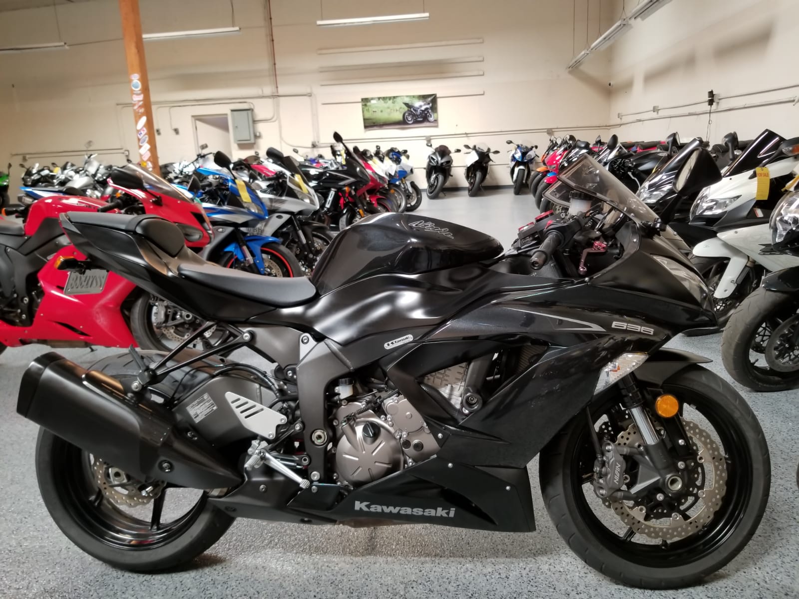 Buy 2013 Kawasaki Ninja 636 Zx6r - 3000 Miles 