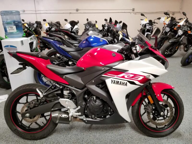 2015 Yamaha R3