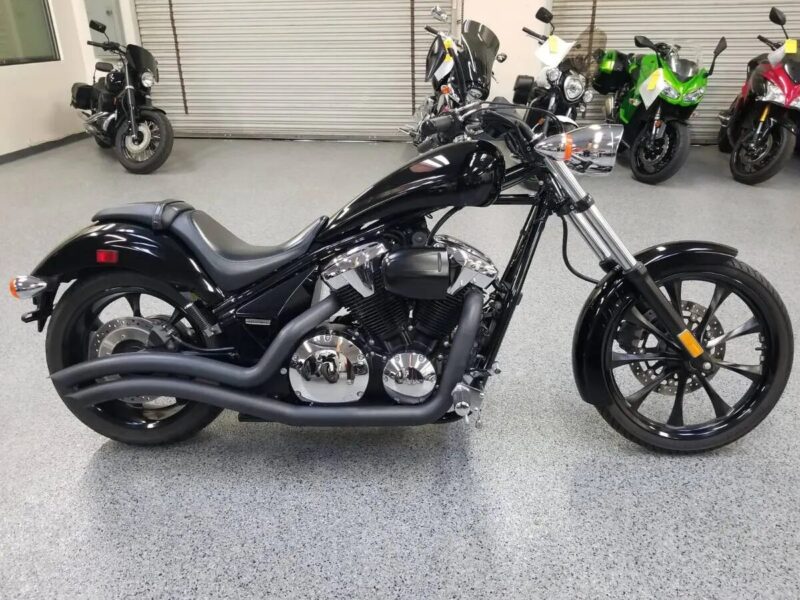 2012 HONDA VT1300CX FURY
