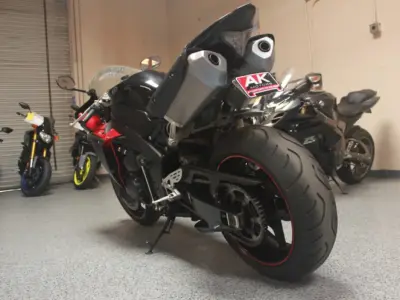 2009 Yamaha R1 Crossplane