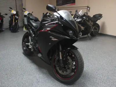 2009 Yamaha R1 Crossplane