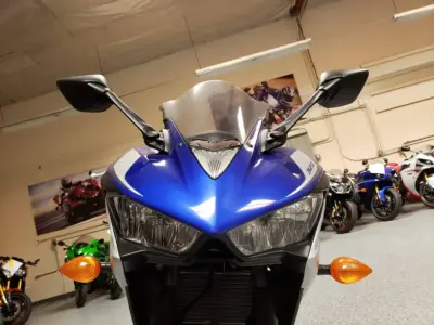 2015 Yamaha R3