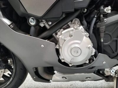 2016 Yamaha R1