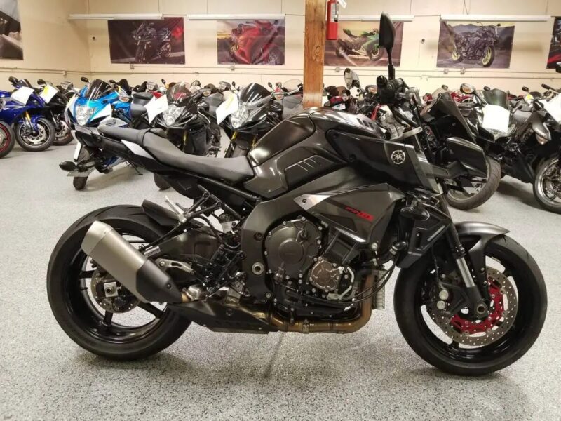 2017 Yamaha FZ-10 FZ10 MT10 MT-10
