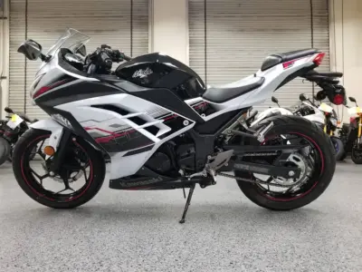 2014 Kawasaki Ninja 300 Special Edition