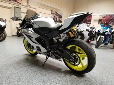 2017 Yamaha R6 ABS