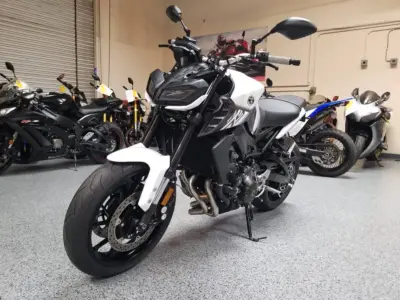 2017 Yamaha FZ09 FZ-09 ABS