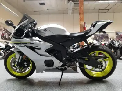 2017 Yamaha R6 ABS