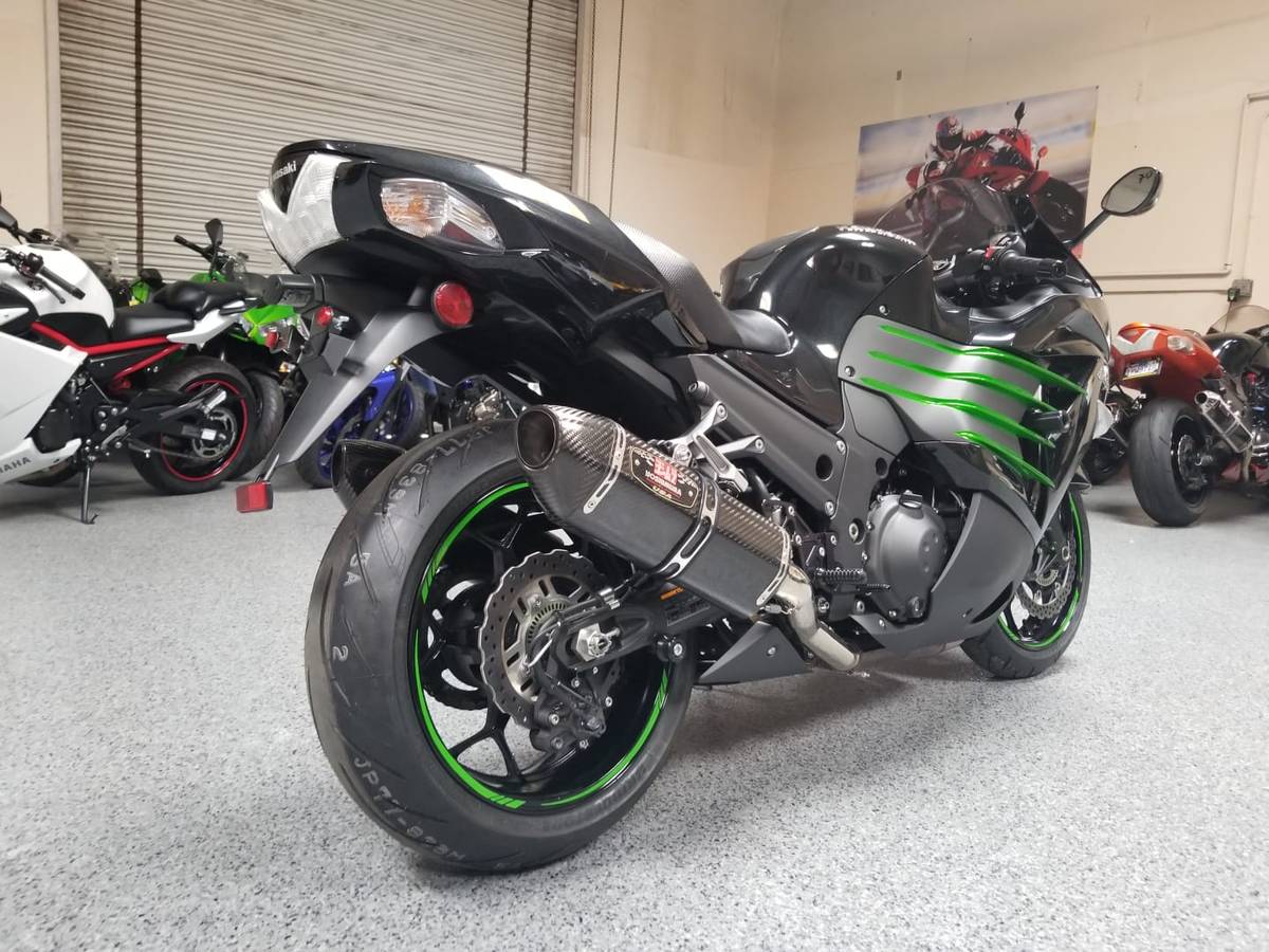 2017 zx14r horsepower