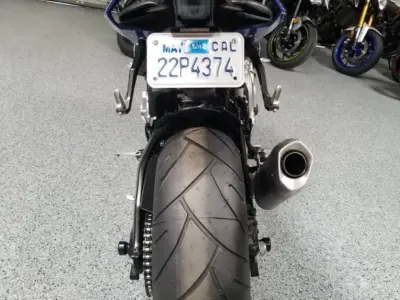 2015 Yamaha R1