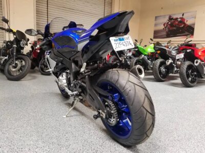 2015 Yamaha R1