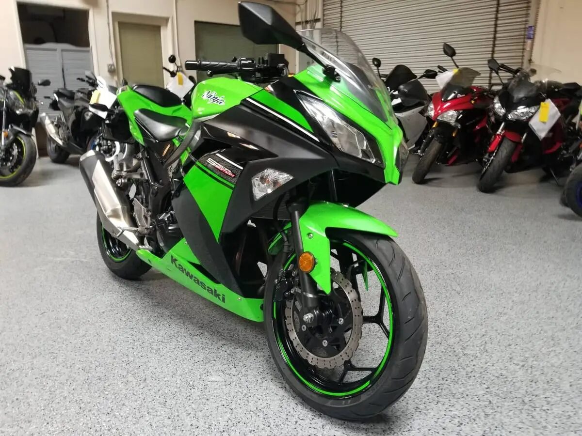 まとめ　即日発送+300 2013 Kawasaki Ninja 300 Special Edition - AK MotorsAK Motors