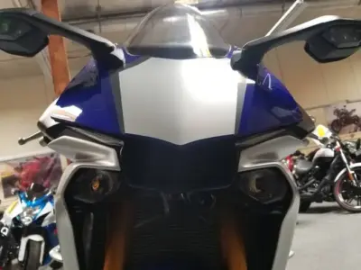 2015 Yamaha R1