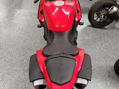 2013 Yamaha R1 Crossplane