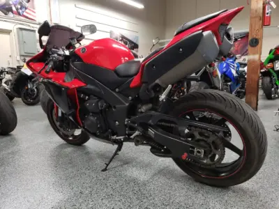 2013 Yamaha R1 Crossplane