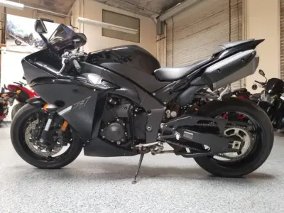 2012 Yamaha R1 Crossplane