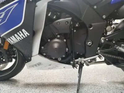 2013 Yamaha R1 Crossplane