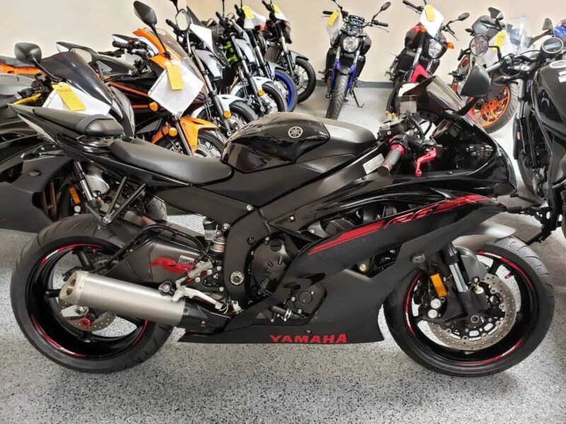 2015 Yamaha R6 Raven