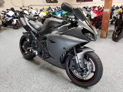 2013 Yamaha R1 Crossplane