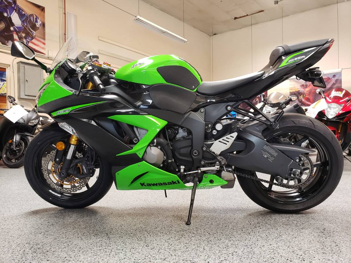 Buy 2013 Kawasaki Ninja 636 ZX6R - 15000 Miles | AK Motors