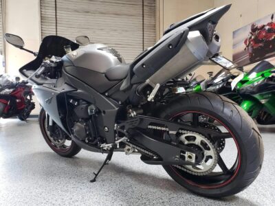 2013 Yamaha R1 Crossplane