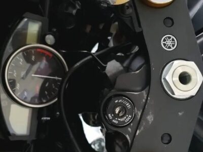 2015 Yamaha R6 Pearl White