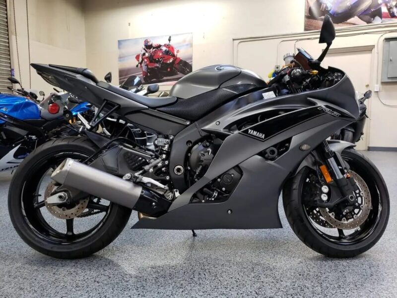2016 Yamaha R6