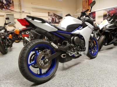2017 Yamaha FZ6R