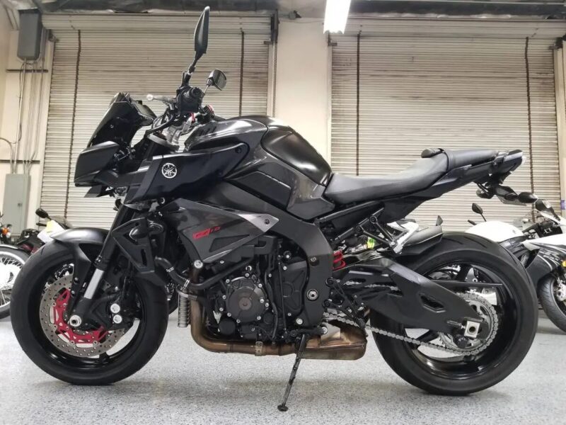 2017 Yamaha FZ-10 FZ10 MT10 MT-10