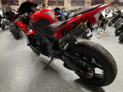 2013 Yamaha R1 Crossplane