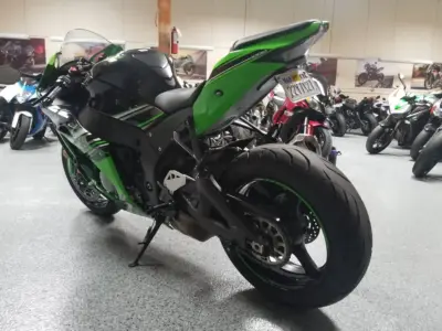 2016 Kawasaki Ninja ZX10R KRT