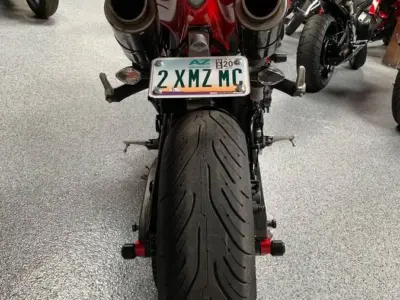 2013 Yamaha R1 Crossplane