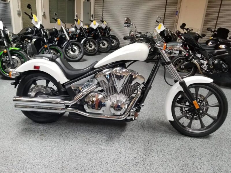 2011 HONDA VT1300CX FURY