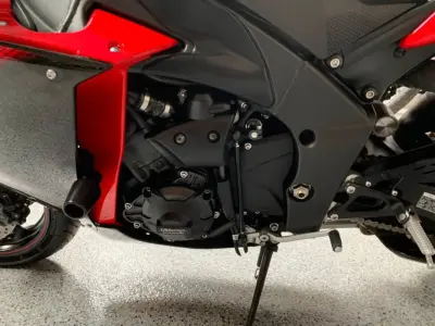 2013 Yamaha R1 Crossplane