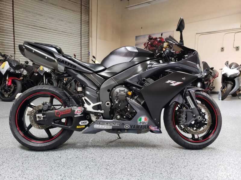 2007 Yamaha R1