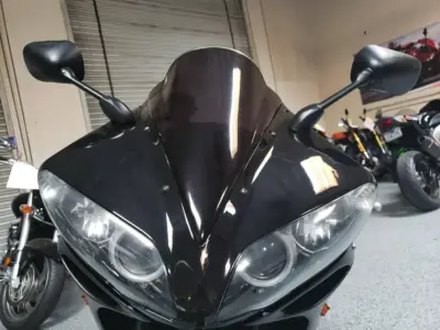 2006 Yamaha R1 RAVEN