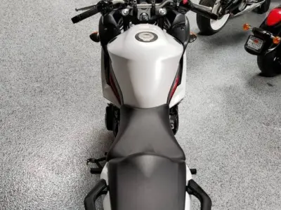 2013 Yamaha FZ6R