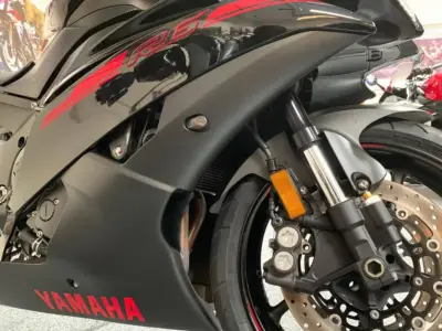 2015 Yamaha R6 RAVEN