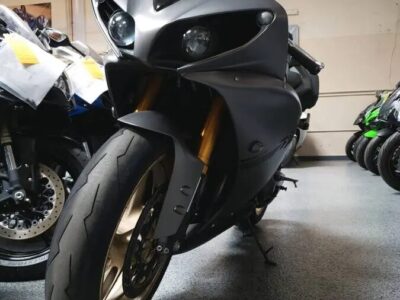 2014 Yamaha R1 Crossplane