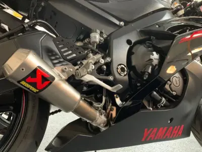 2015 Yamaha R6 RAVEN