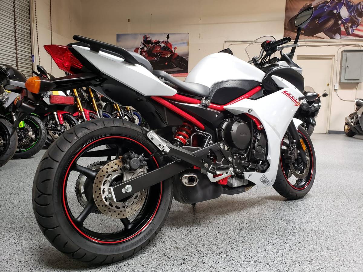 yamaha fz6r 2020