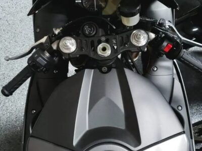 2014 Yamaha R1 Crossplane