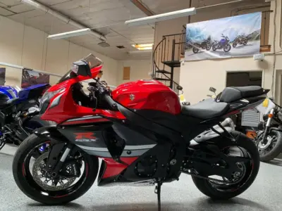 2016 Suzuki GSXR 1000